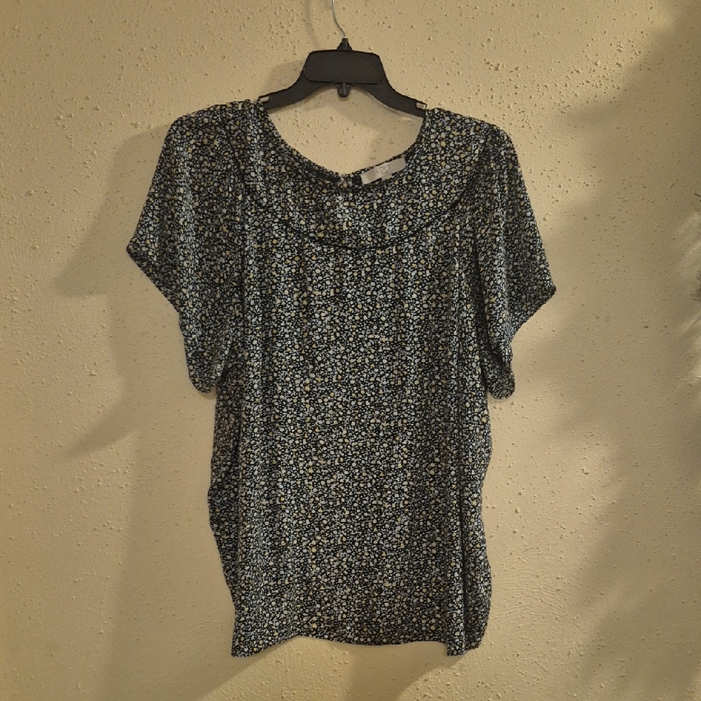 LOFT Black and White Floral Blouse